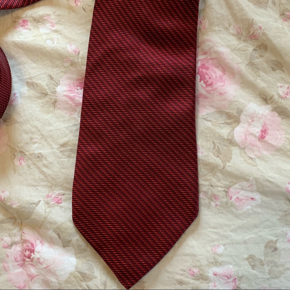 Classic maroon Bugatti necktie